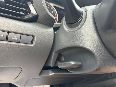 Used 2025 Nissan Sentra SV FWD image 25
