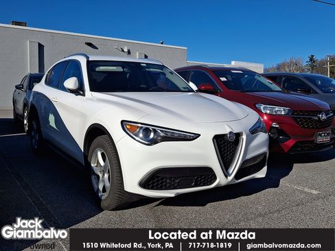 Used 2020 Alfa Romeo Stelvio AWD w/ Cold Weather Package image 1