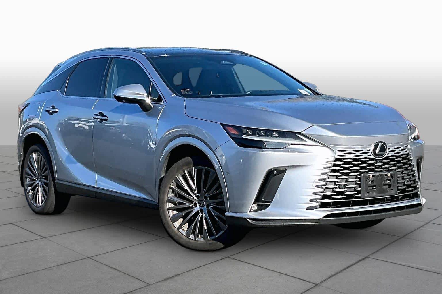 Used 2024 Lexus RX 450h AWD w/ Convenience Package image 3