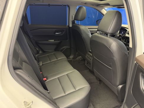 Used 2023 Nissan Rogue SL w/ SL Premium Package AWD/4WD image 26