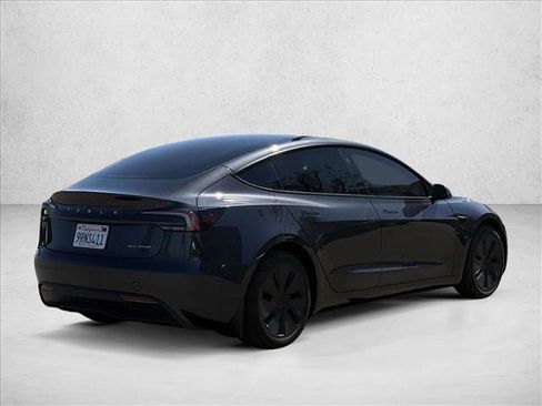 Used 2025 Tesla Model 3 Long Range AWD/4WD image 5