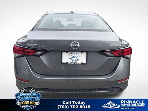 Used 2024 Nissan Sentra SV image 5