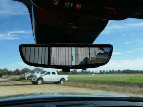 New 2026 Chevrolet Traverse Z71 w/ Enhanced Driving Package image 32