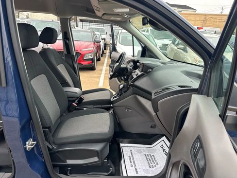 Used 2020 Ford Transit Connect XL image 40
