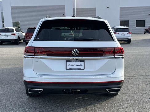 New 2026 Volkswagen Atlas SE FWD image 4