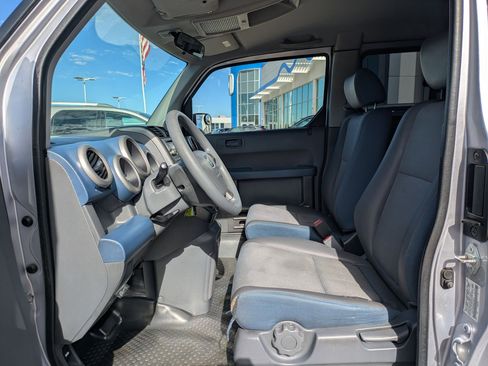 Used 2003 Honda Element EX image 17