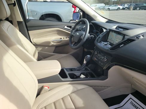 Certified 2017 Ford Escape Titanium image 27