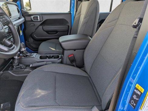 New 2026 Jeep Gladiator Sport image 22