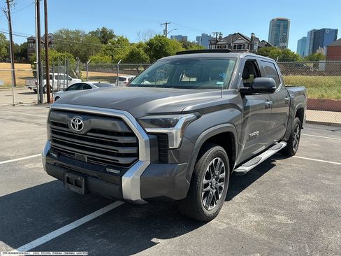 Used 2023 Toyota Tundra Limited w/ Power Package AWD/4WD image 4