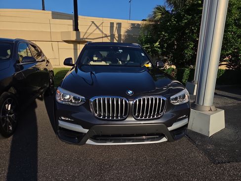 Used 2021 BMW X3 sDrive30i w/ Convenience Package (ZC2) RWD image 2
