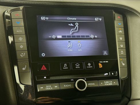 Certified 2023 INFINITI QX50 Luxe AWD/4WD image 19