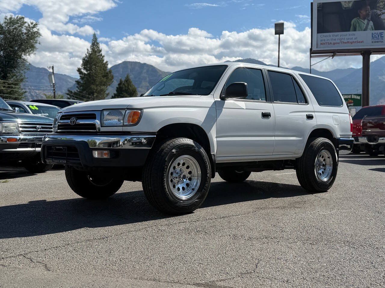 Used 2000 Toyota 4Runner 2WD w/ Upgrade Value Pkg 1 image 1