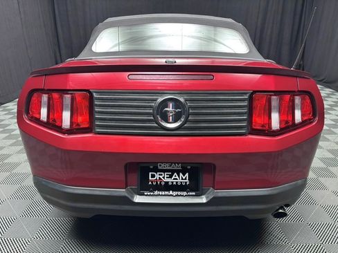 Used 2010 Ford Mustang Premium RWD image 10