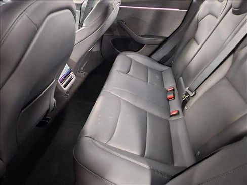 Used 2025 Tesla Model 3 Long Range image 17