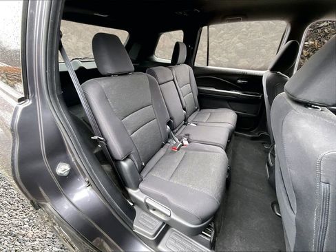 Used 2019 Honda Passport Sport image 18