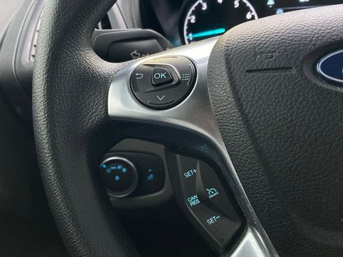 Used 2023 Ford Transit Connect XL image 18