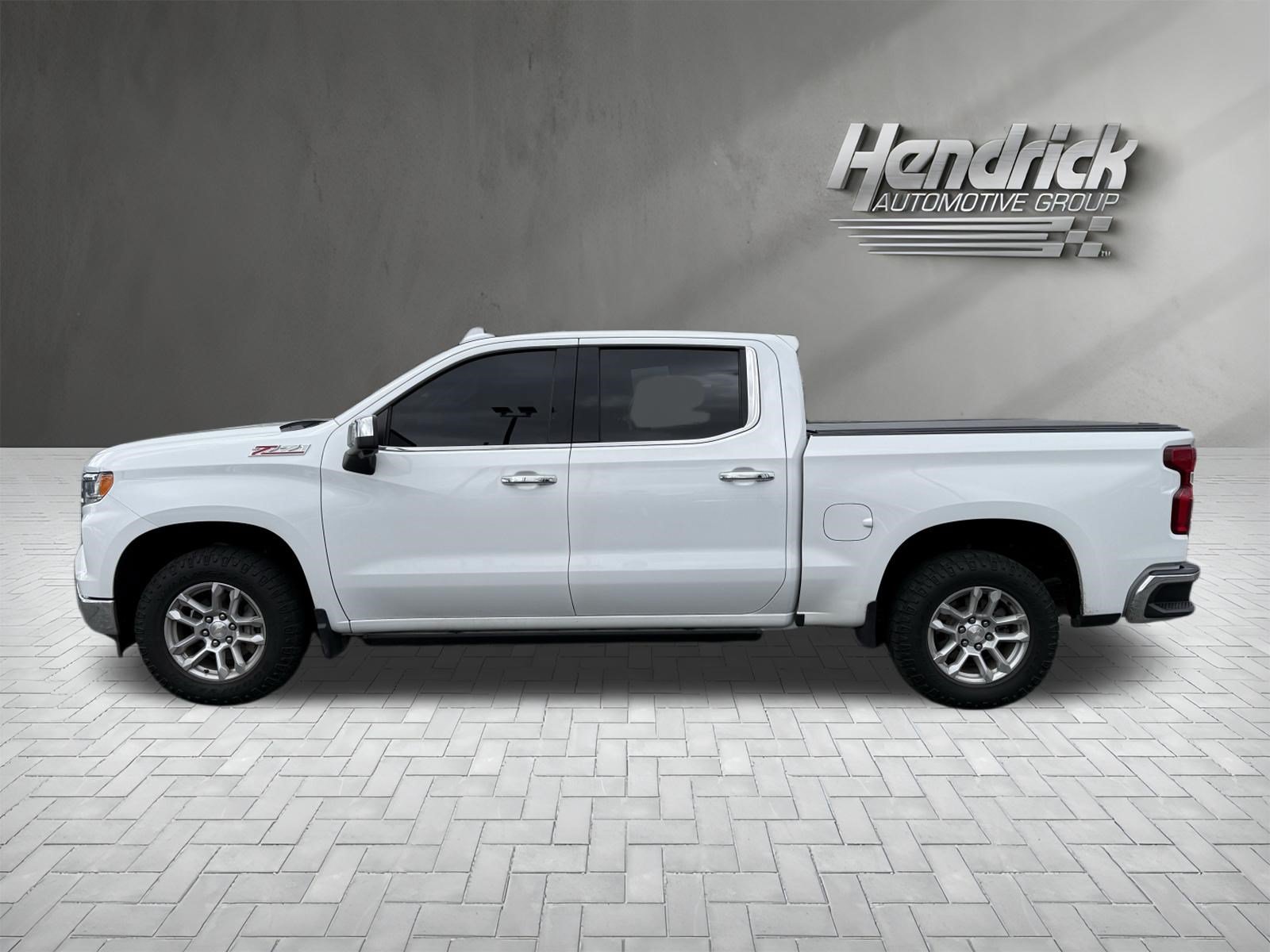 Used 2023 Chevrolet Silverado 1500 LTZ w/ LTZ Convenience Package II AWD/4WD image 8