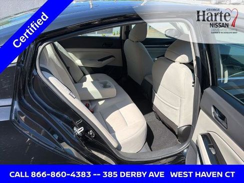 Certified 2023 Nissan Altima 2.5 SV w/ SV Premium Package AWD/4WD image 18