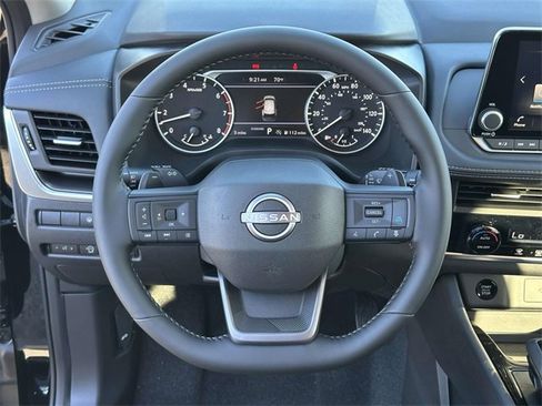 New 2026 Nissan Rogue SV image 18