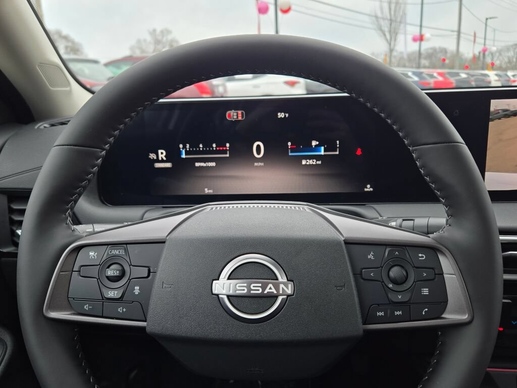 Used 2026 Nissan Sentra SV w/ SV Convenience Package FWD image 30