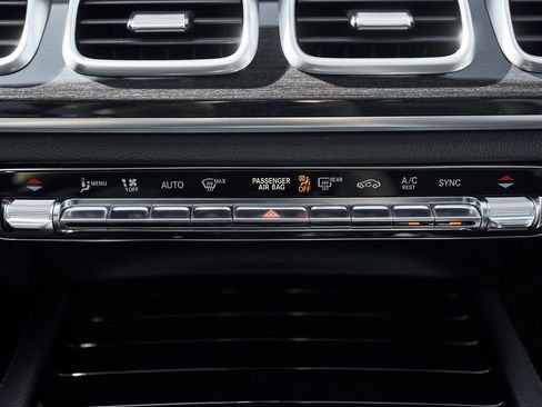 Used 2020 Mercedes-Benz GLE 350 4MATIC image 61