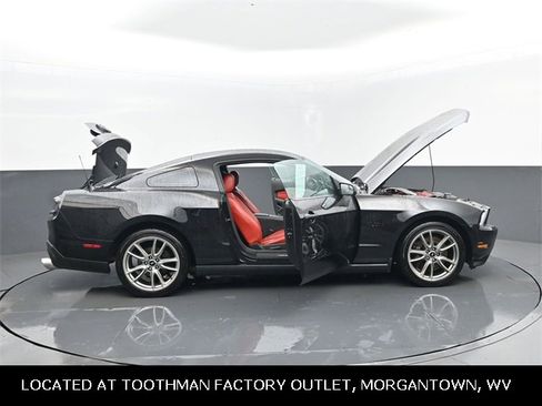 Used 2012 Ford Mustang GT Premium w/ Brembo Brake Pkg image 27