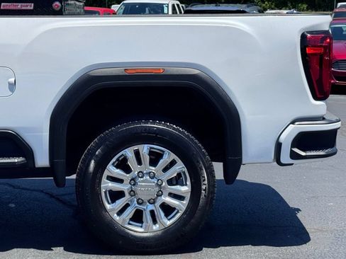 Used 2020 GMC Sierra 2500 Denali w/ Denali Ultimate Package AWD/4WD image 36
