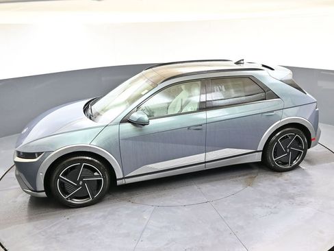 Used 2025 Hyundai Ioniq 5 Limited image 37