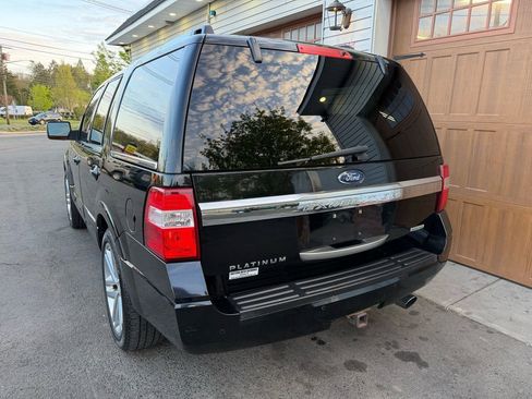 Used 2016 Ford Expedition Platinum image 5