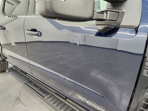 Used 2025 Ford F250 XLT w/ Black Appearance Package image 25