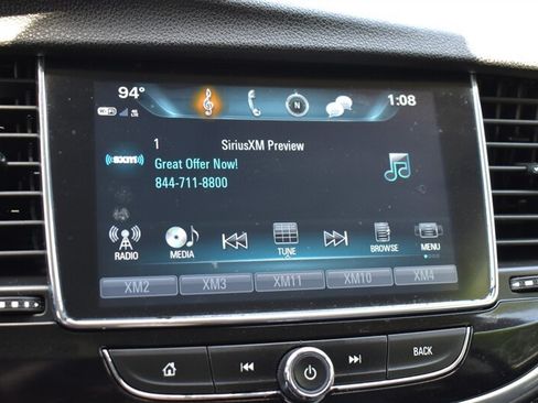 Used 2020 Buick Encore Essence FWD image 23