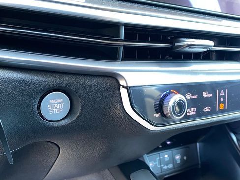 New 2026 Kia Sorento S FWD image 19
