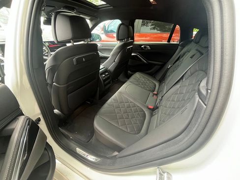 Used 2025 BMW X6 M60i AWD/4WD image 8