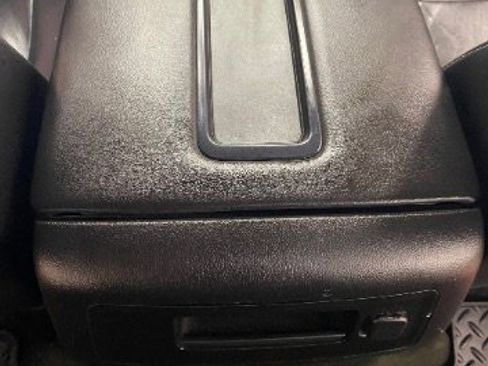 Used 2014 GMC Sierra 1500 SLT w/ SLT Crew Cab Value Package image 19