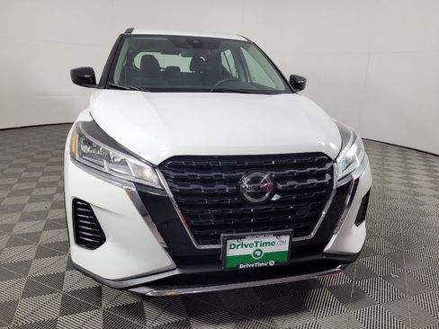 Used 2021 Nissan Kicks S FWD image 14
