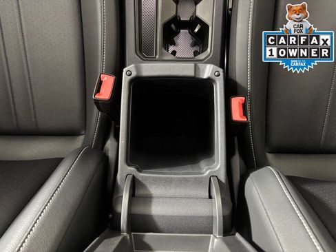 Used 2024 Volkswagen Tiguan SE image 26