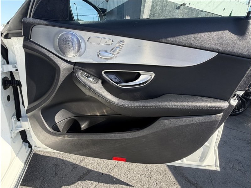 Used 2020 Mercedes-Benz C 300 Sedan w/ Premium Package image 24