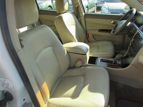 Used 2006 Buick LaCrosse CXL w/ Driver Confidence Package FWD image 15