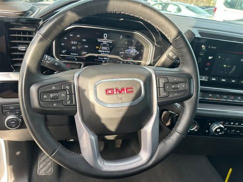 Used 2024 GMC Sierra 1500 SLT image 13