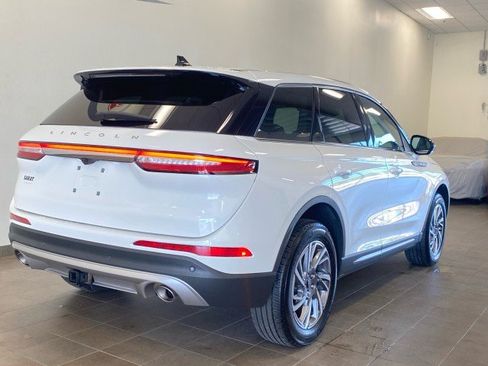 Used 2023 Lincoln Corsair AWD w/ Equipment Group 101A image 7