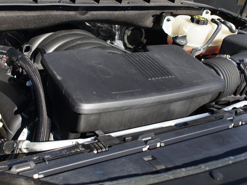 Used 2021 GMC Yukon Denali w/ Denali Premium Package image 30