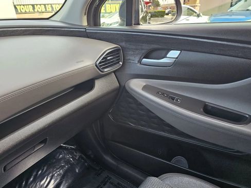 Used 2020 Hyundai Santa Fe SE w/ Cargo Package image 26