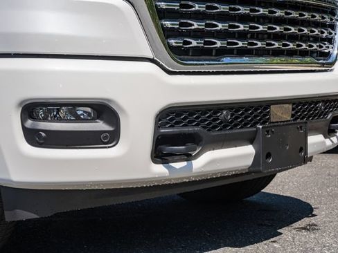 New 2026 RAM 1500 Limited AWD/4WD image 16