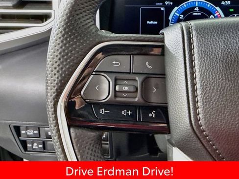 Used 2024 Toyota Sequoia Platinum AWD/4WD image 13