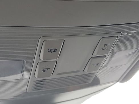Used 2025 Volkswagen Jetta S FWD image 27