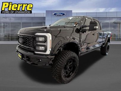 New 2026 Ford F250 Lariat w/ Black Appearance Package