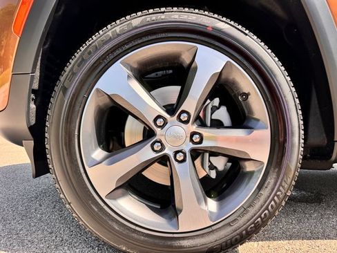 New 2026 Jeep Grand Cherokee Limited AWD/4WD image 33