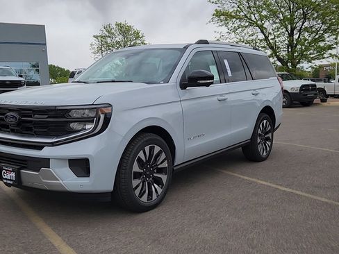 New 2026 Ford Expedition Platinum AWD/4WD image 2