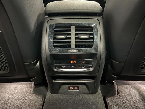 Used 2022 BMW X3 M40i w/ Premium Package image 32