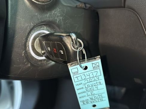 Used 2024 Toyota RAV4 LE image 13